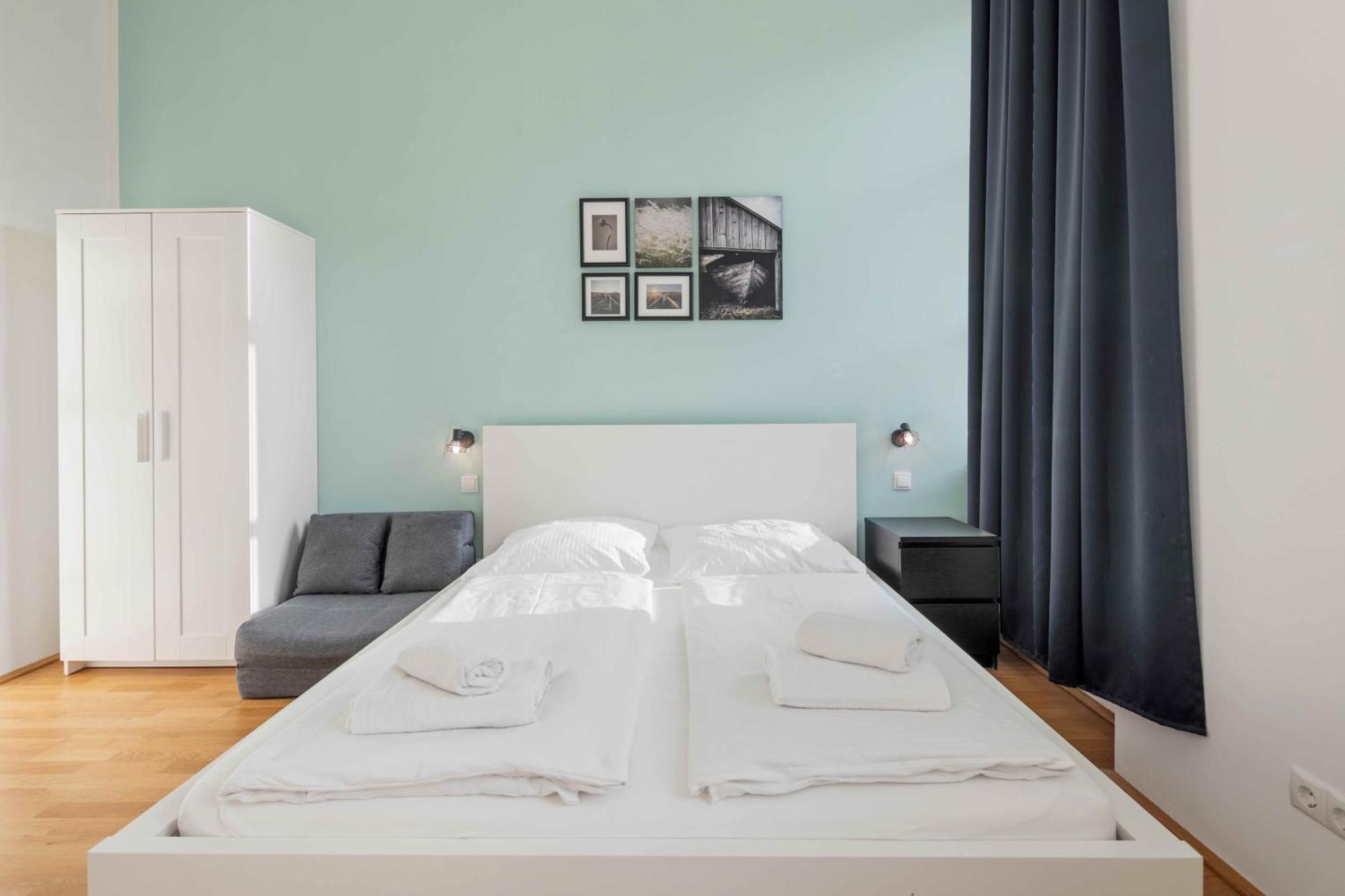 Free Parking Vienna Naschmarkt Air Con Fast Wifi Bagian luar foto